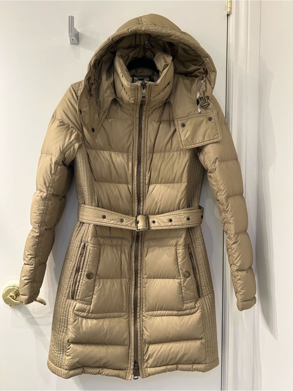 Burberry Tan Quilted Hooded Belted Puffer Coat, 85% White Goose Down